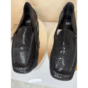 GLACEE Women’s Shimmery  Black Leather Loafers 9.5M Comfort Walking Shoes Work